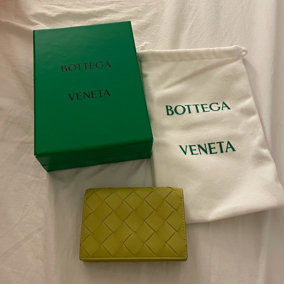 Bottega Veneta Wallet / Card holder - Picture 1 of 4
